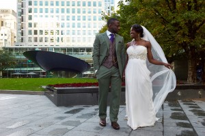 Canary Wharf bride & groom
