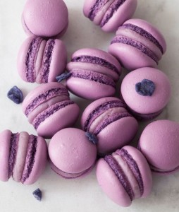London wedding macarons